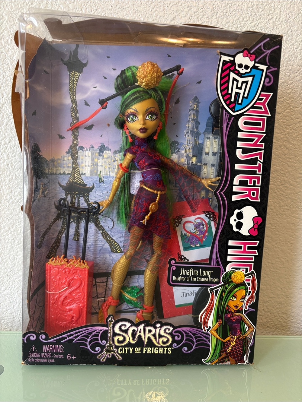 2012 Monster High Jinafire Long doll - Original Debut Release doll- Scaris